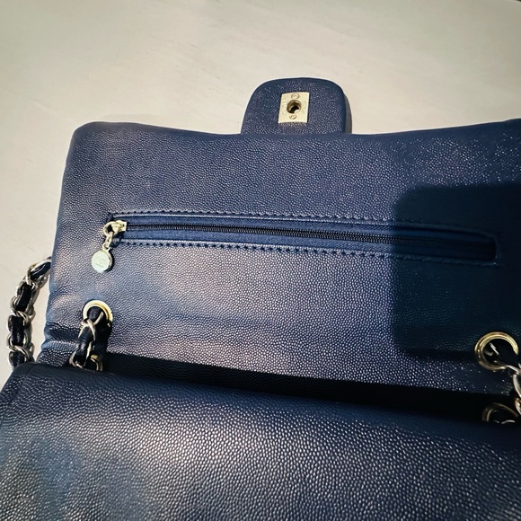 COPY - Chanel Timeless/Classique leather crossbody bag - Picture 8 of 13